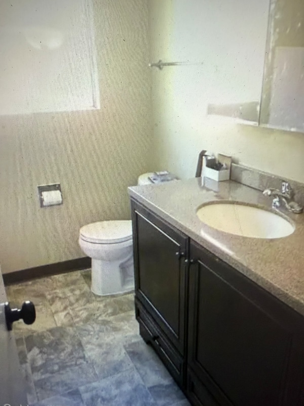 Photo - 1360 Orange Ave