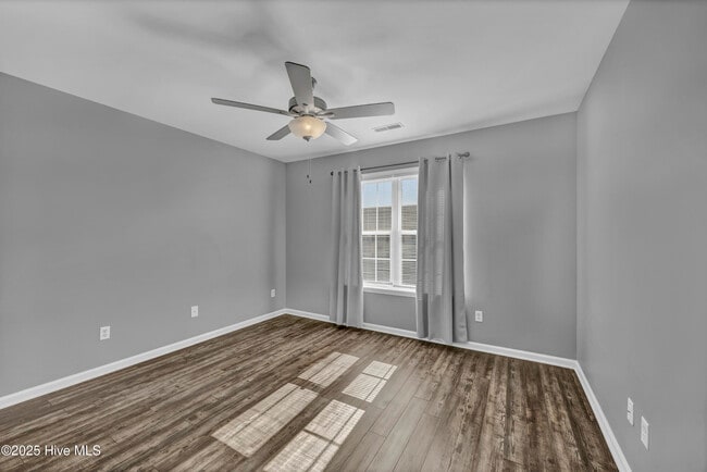 Photo - 4609 McClelland Dr Unit D204