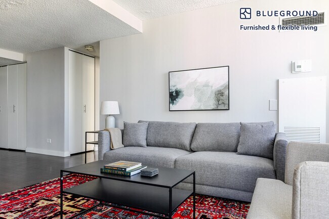 Photo - 77 W Huron St Unit FL24-ID1219