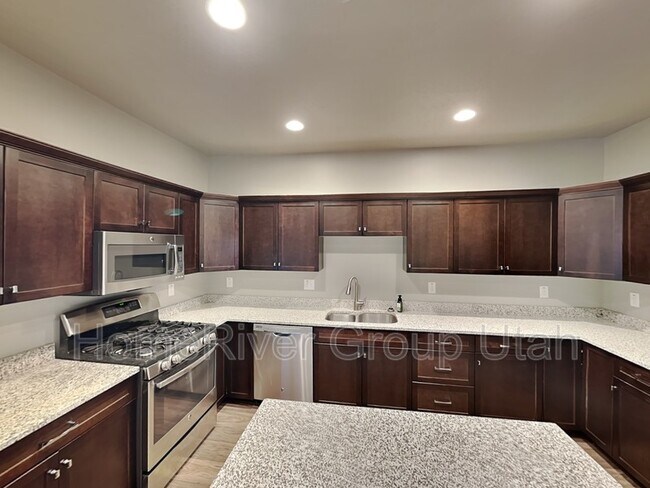 Photo - 5285 W Hampstead Ln