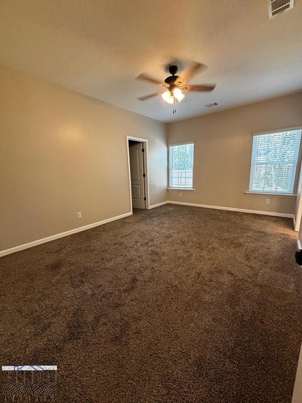 Photo - 604 N Main St