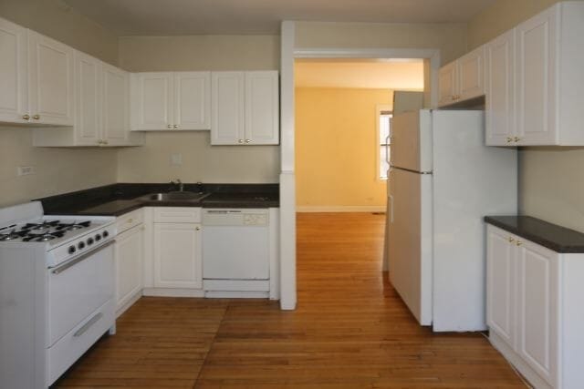 Photo - 3729.5 N Pine Grove Ave Unit W2