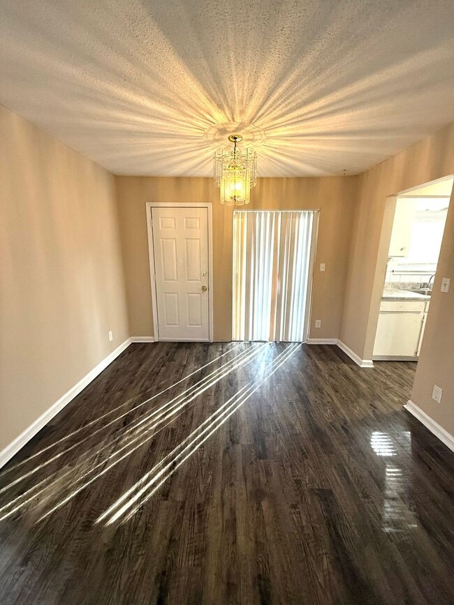 Photo - ** 3 Bed 2 Bath located in Regency Park ** Call 334-366-9198 to schedule a self showing