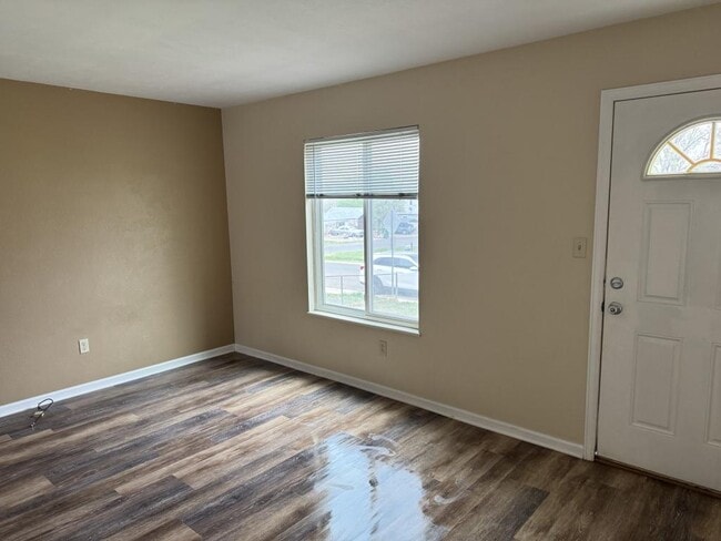 Photo - 5283 Wyandot St