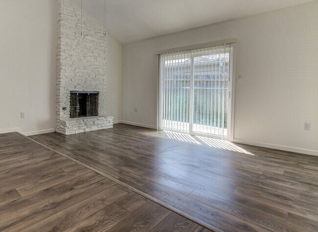 Photo - 5706 Gloucester Ln Unit - A