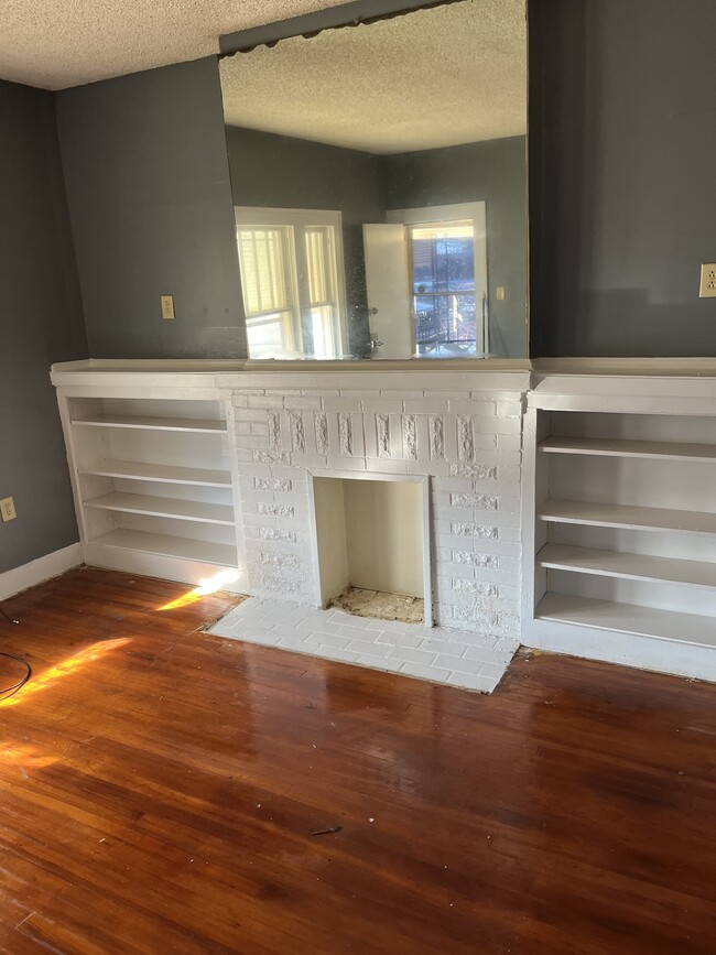 Photo - 1301 Giddings St