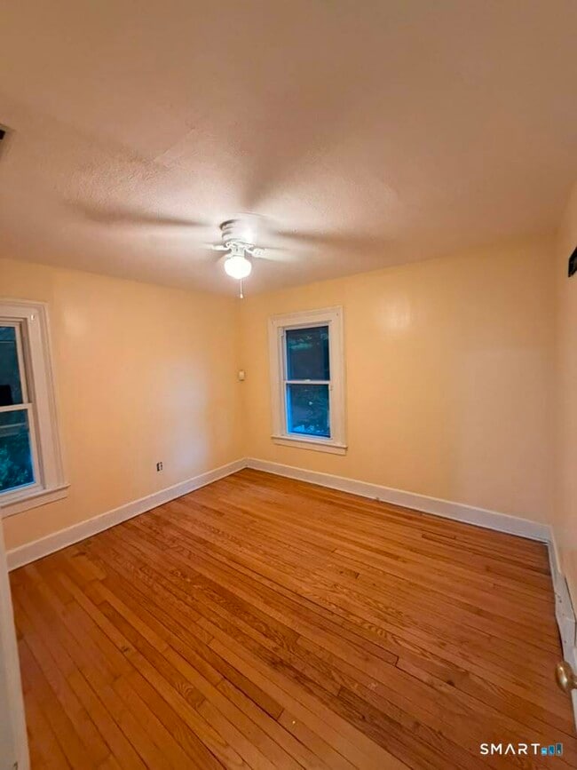 Photo - 16 Terrace Ave