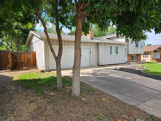 Photo - Charming 3-bedroom, 2-bathroom home