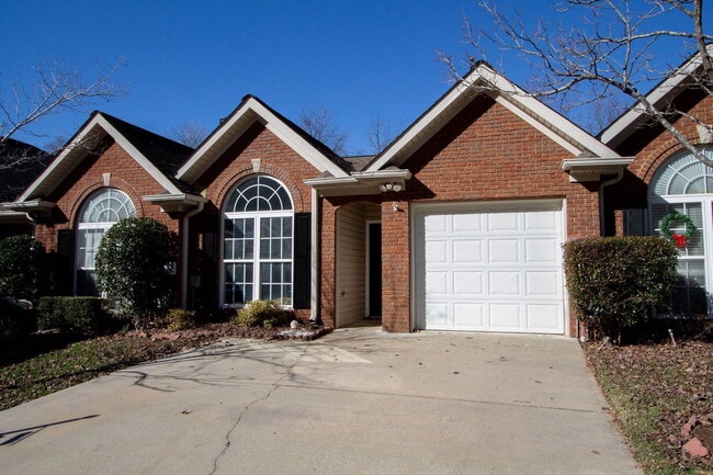 Photo - 157 Hayesbury Ct