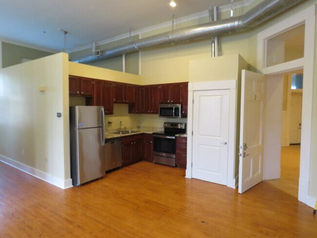 Photo - 715 Sherman St Unidad 2