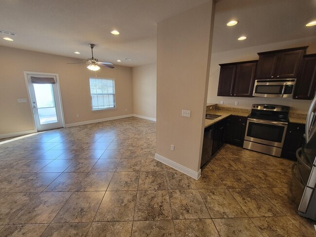 Photo - 2068 Wilsons Plover Cir