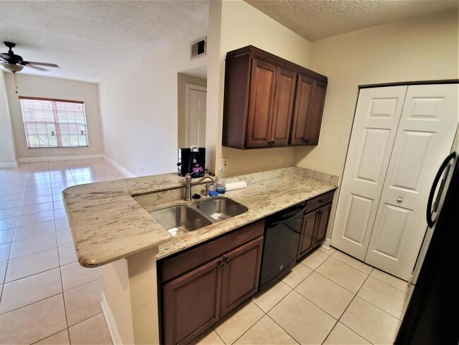 Photo - 10276 Fox Trail Rd S Unit 106