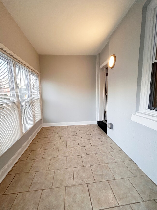 Photo - 157 E Duval St