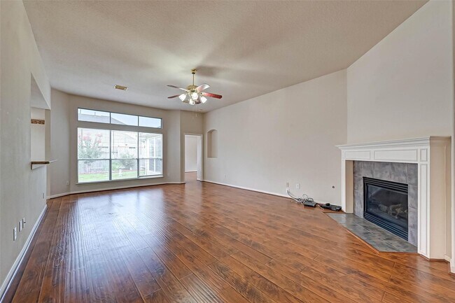 Photo - 3630 Winstrome Ct