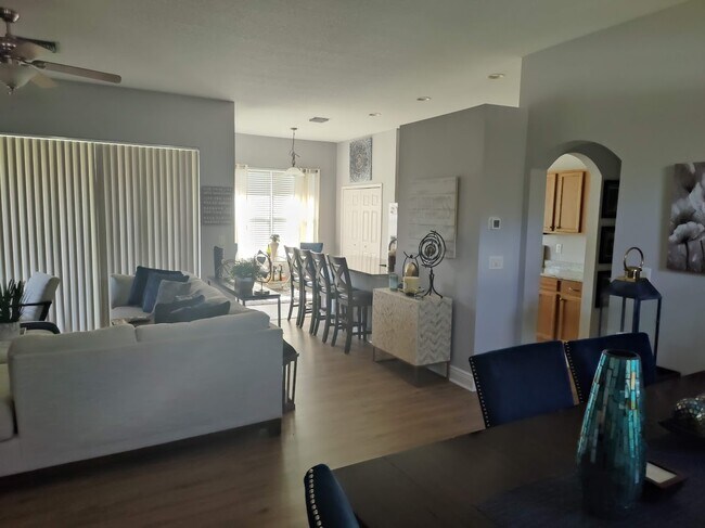 Photo - 27702 Sora Blvd