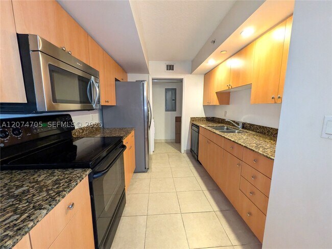 Photo - 6917 Collins Ave Unit 712