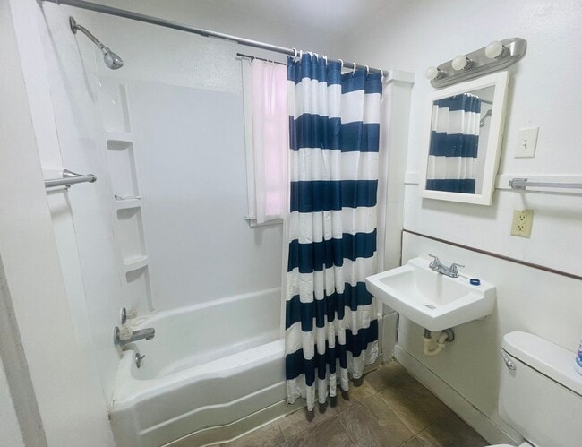 Photo - 2512 Jones St Unit 2512 Jones Street - Apt 1