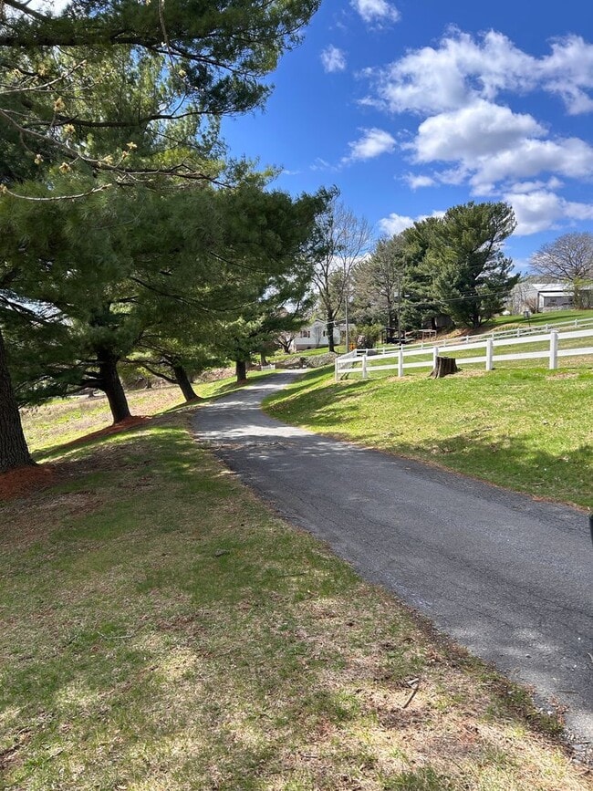 Photo - Spacious Ranch Home For Rent In Lititz