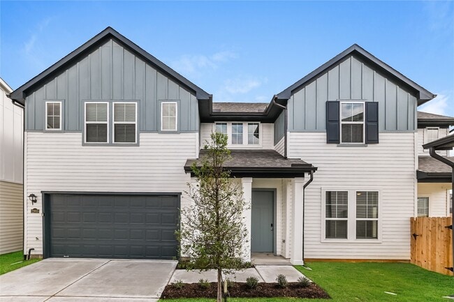 Building Photo - 22855 Terrazzo Dr