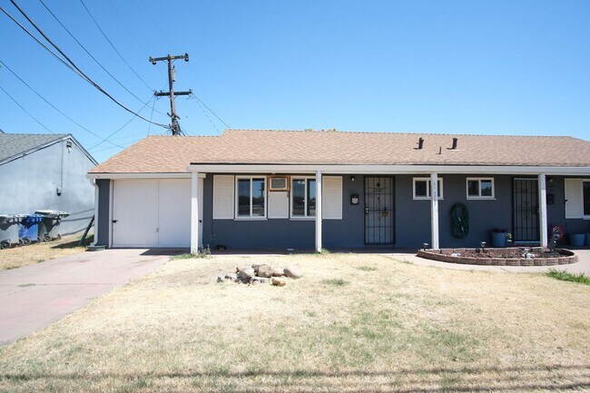 1207-1209 Merced Avenue