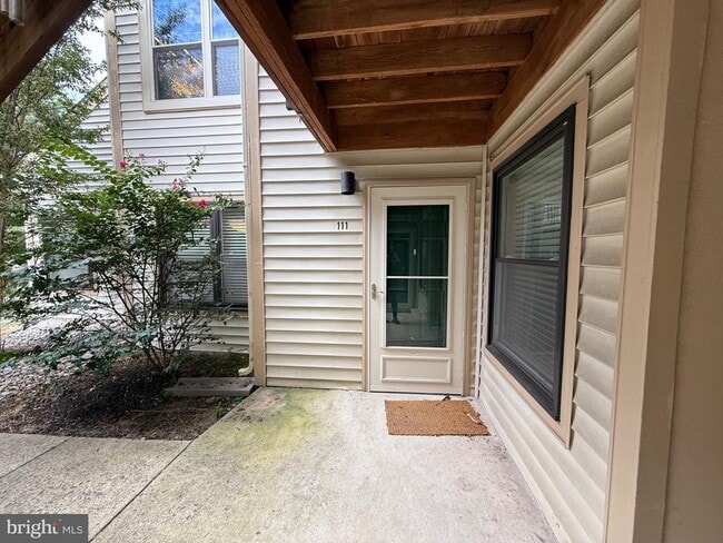 Building Photo - 13407 Shady Knoll Dr Unit 111/G Rental