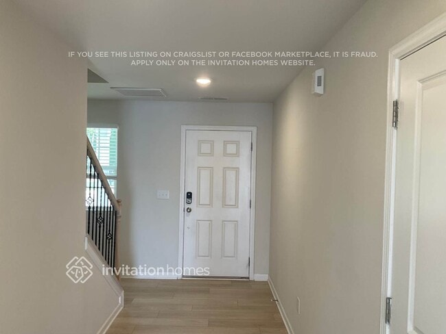 Photo - 364 Hollingswood Dr