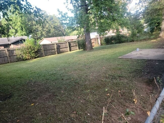 1115 Ray Rd