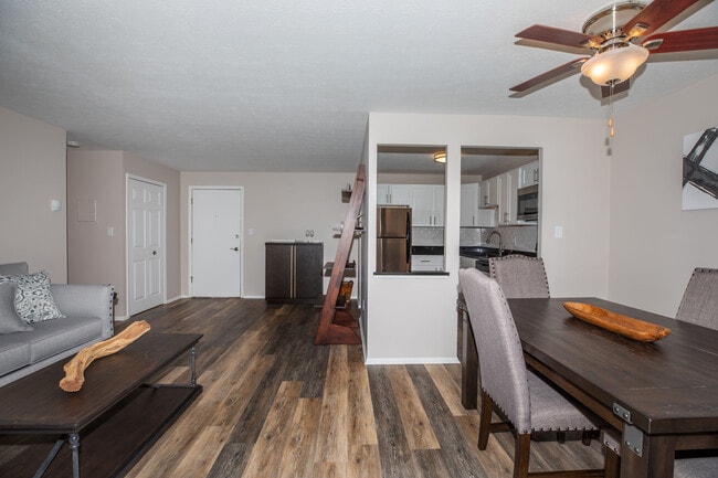 6900 Lofts