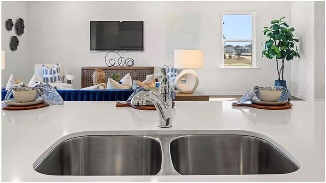 Photo - 145 Shenandoah Ln