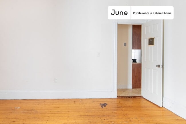 Photo - Room in Shared 5 bed/1 bath home Unit C