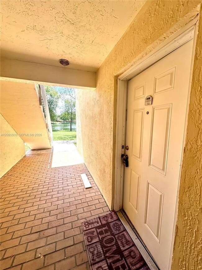 Photo - 3630 N 56th Ave Unidad 310
