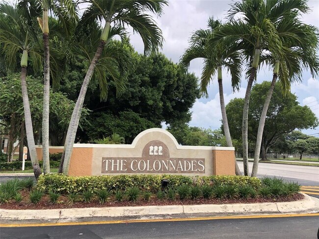 Photo - 729 NW 92nd Ave