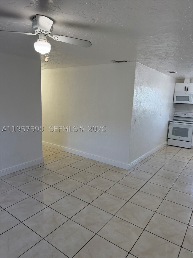 Photo - 2287 NW 33rd St Unit 0
