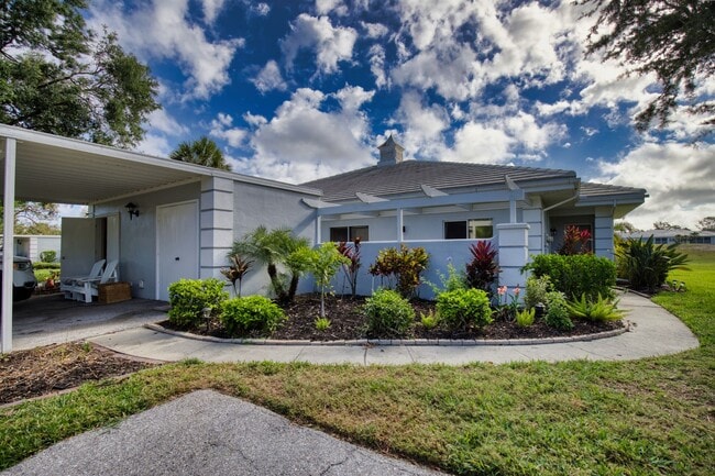 Photo - Seasonal Short-Term Villa at Augusta Villas in Plantation!