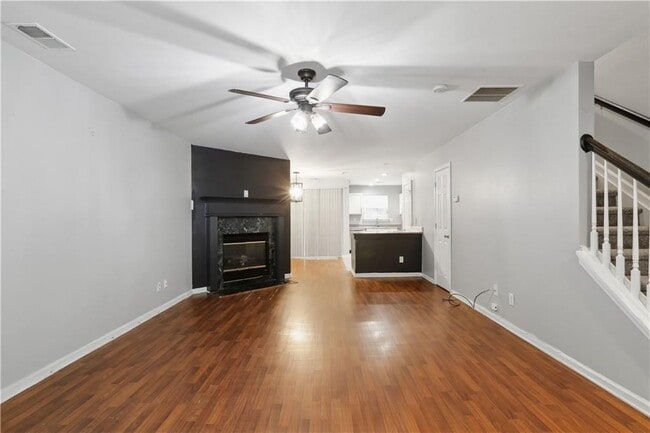 Photo - 1823 Devon Dr