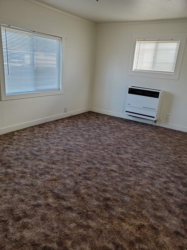 Photo - 1 Bedroom, 1 Bathroom Home - Mills Addition
