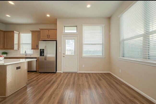 Photo - 8700 Laurel Crest Dr