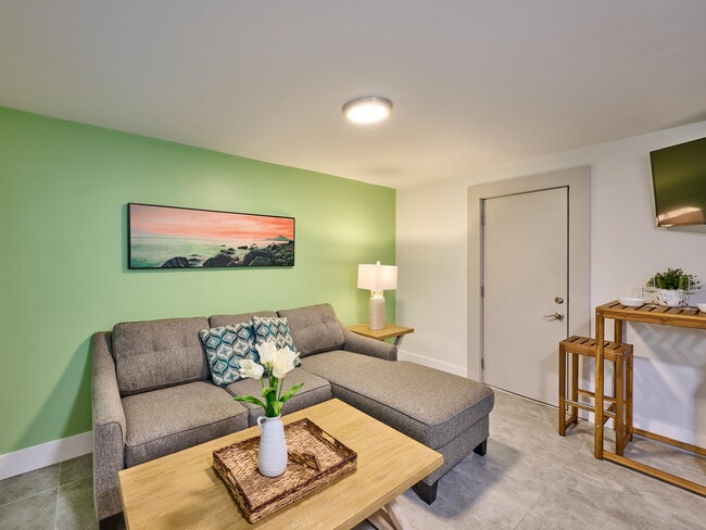 Photo - 2020 Washington St Unit 1