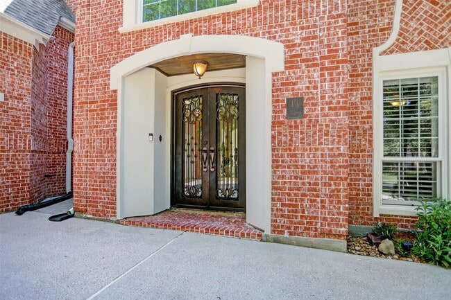 Photo - 14 Twilight Glen Ct