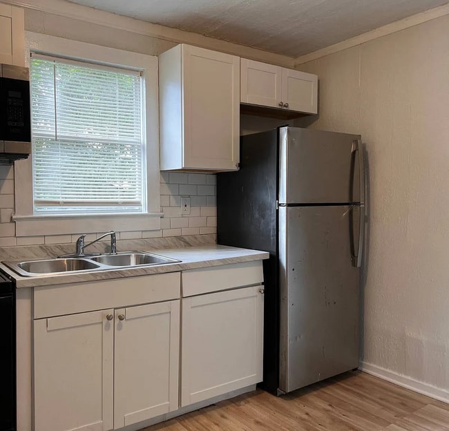 Photo - 1035 Maynard St Unit 1