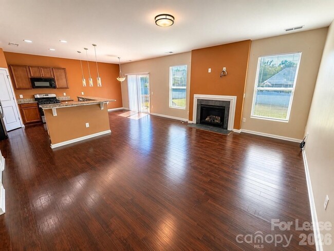 850 Windblown Pl