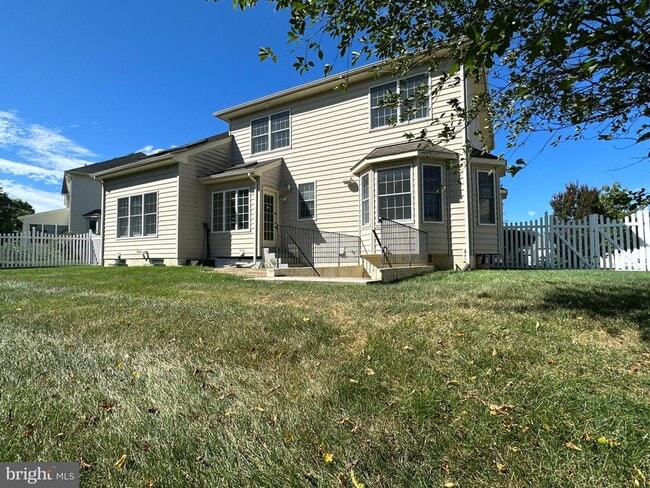 Photo - 18429 Polynesian Ln