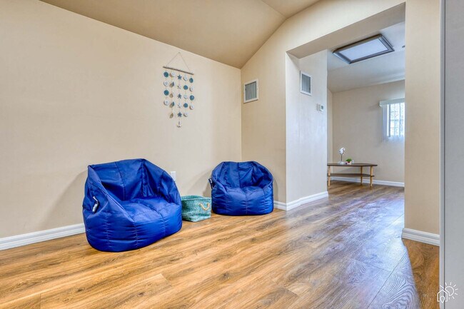 Photo - 2250 Proctor Rd Unit ID1346490P