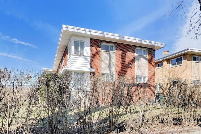 Photo - 4908 Carol St