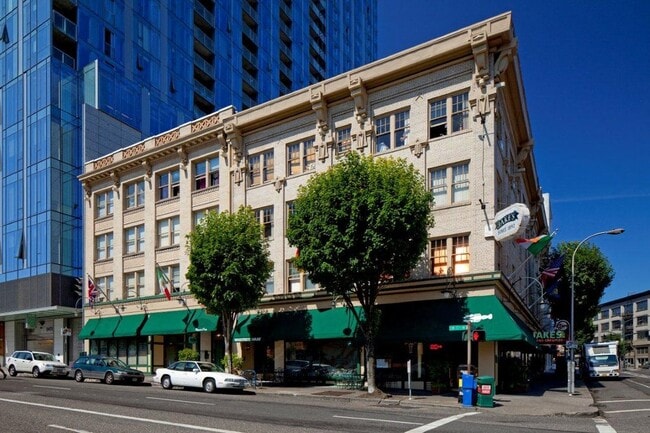 Photo - Maurice Dear Apartments