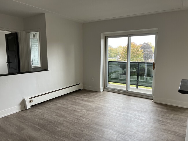 Photo - 784 Hughson St Unité 6