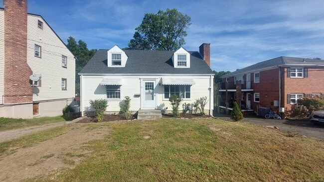 Photo - 62 Euclid Ave