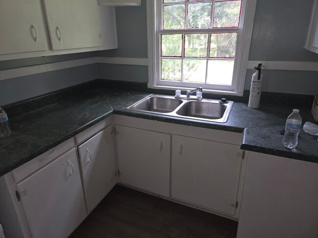 Photo - 422 Cooper Rd