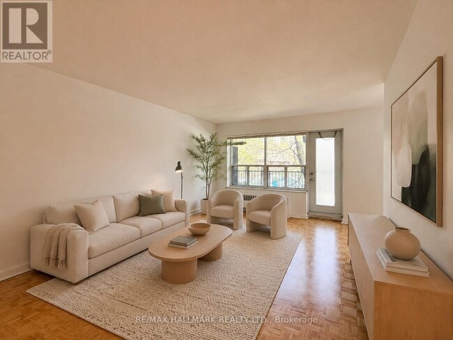 Photo - 30 Upper Canada Dr Unit 208