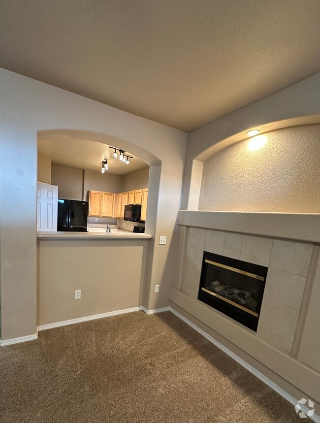 Building Photo - 12711 Colorado Blvd Unit I907 Rental